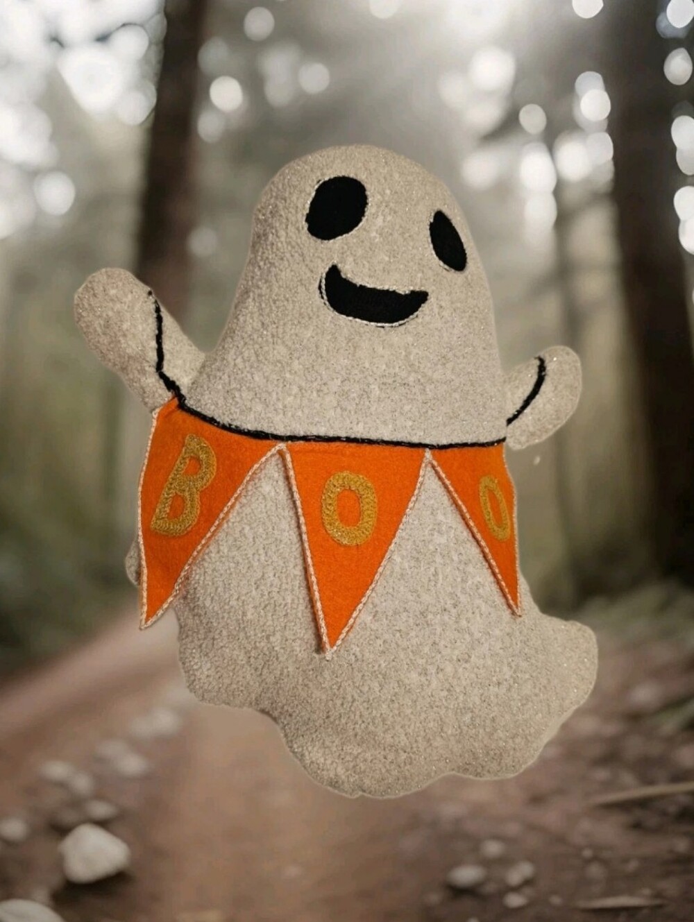 SPOOKTACULAR: GHOST: "BOO": 16"H: WHITE: DECORATIVE: HALLOWEEN: PILLOW: NEW